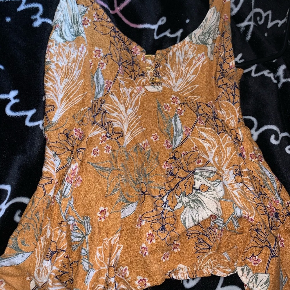 Crop tank top
